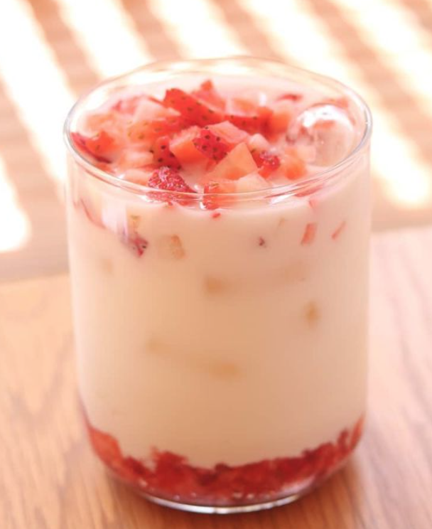 leche con fresas receta